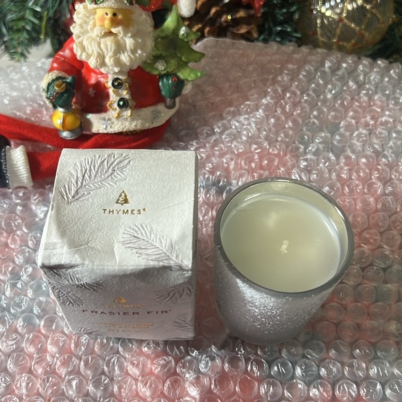 Thymes Frasier Fir Flocked Jar Candles – Scented Candles for Home with Notes - Picture 2 of 7